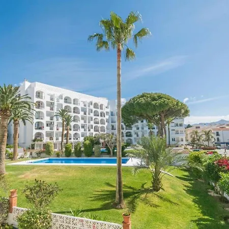 Carabeo 2 Dorm Апартаменты