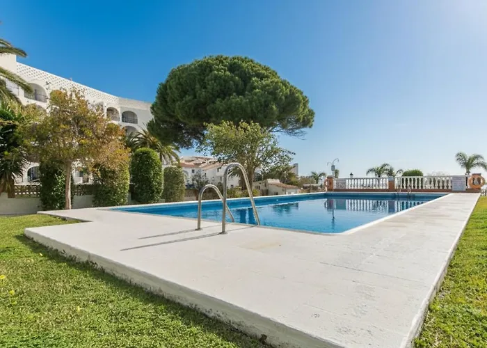 Apartamento Carabeo 2 Dorm Nerja